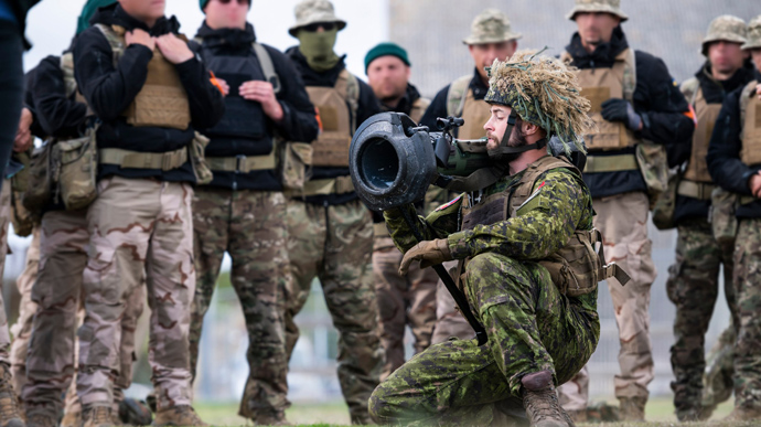 General Staff shows how Canadians train Ukrainian soldiers in Britain