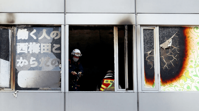 27 людей загинули в пожежі в Осаці