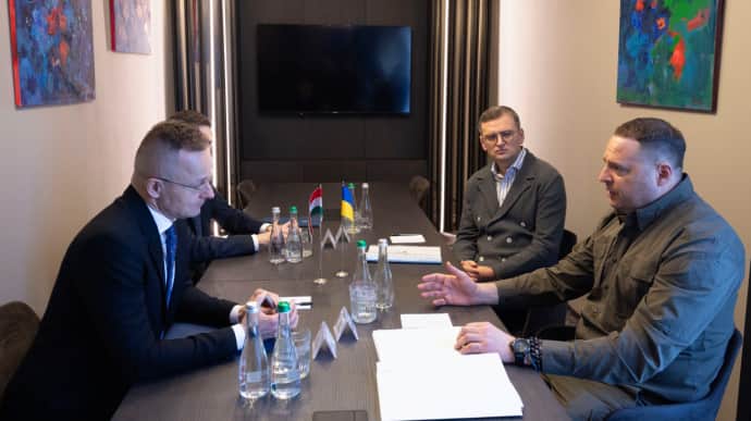 Візит Сійярто: Єрмак заявив про потужний крок до зустрічі Зеленського й Орбана
