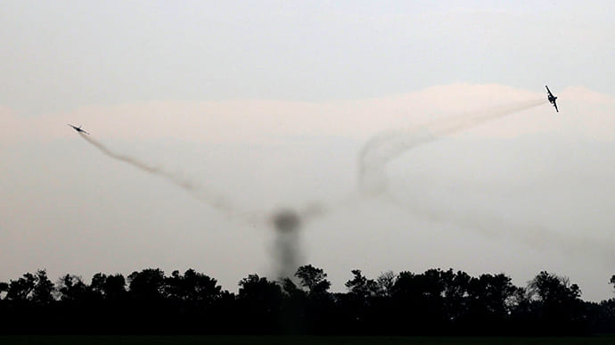 Россияне атакуют с авиации Работино и Урожайное, за сутки 26 боестолкновений - Генштаб