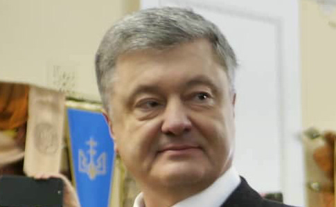 Порошенко проголосовал и обратился к украинцам
