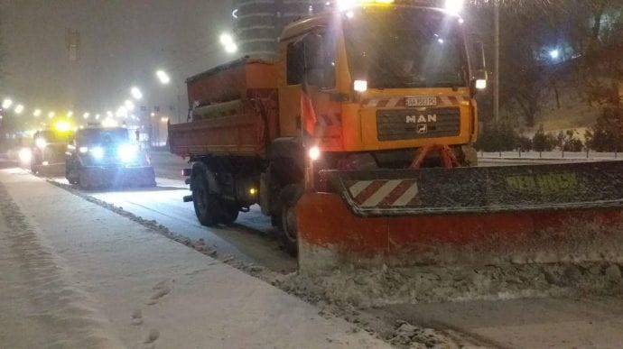 В Киеве ожидается снегопад, въезд грузовиков запретят