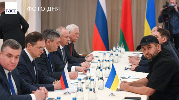 Negotiations between Ukraine and Russia have shifted in time - Russian media