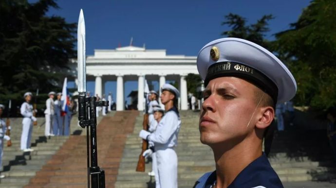 Окупанти вирішили обійтися без параду в Севастополі до Дня флоту