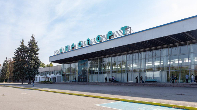 Dnipropetrovsk Regional Administration: New strikes on Dnipro, airport destroyed