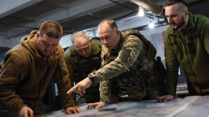 Ukraine's Ground Forces Commander travels along line of contact on Bakhmut front
