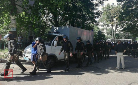 Бунт торнадовцев: отстранили двух сотрудников Лукьяновского СИЗО