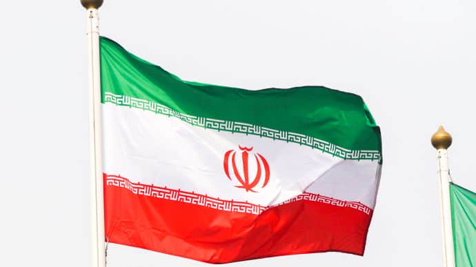 В Ірані поблизу могили генерала Сулеймані сталися вибухи: загинули щонайменше 100 людей