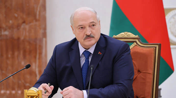 Lukashenko claims he didn't offer Prigozhin security guarantees and covers up for Putin