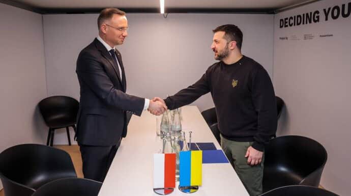 Duda meets Zelenskyy in Davos, announces Tusk's visit to Kyiv