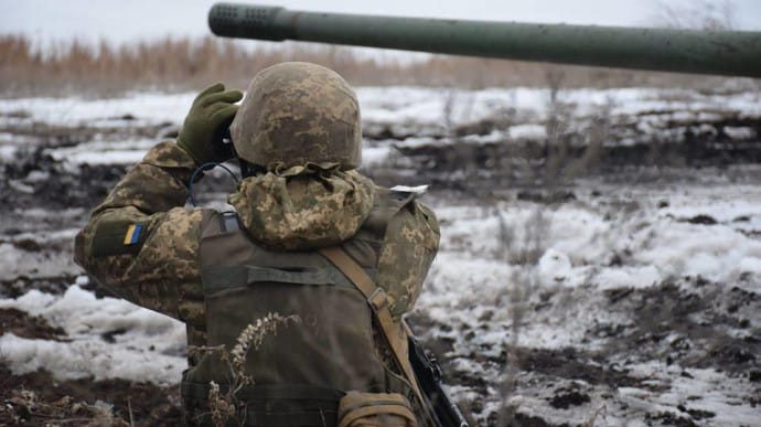 Гранатомет і снайпер: бойовики стріляли біля Авдіївки і Мар’їнки