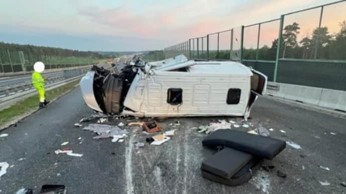 У Польщі розбився автобус з українцями, пасажири у лікарні