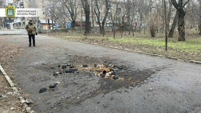 Russians attack Kherson and surroundings 20 times on Sunday, one person seriously injured
