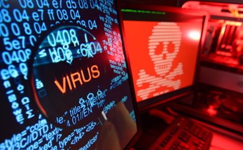Столичный метрополитен и аэропорт в Одессе заявляют о кибератаке
