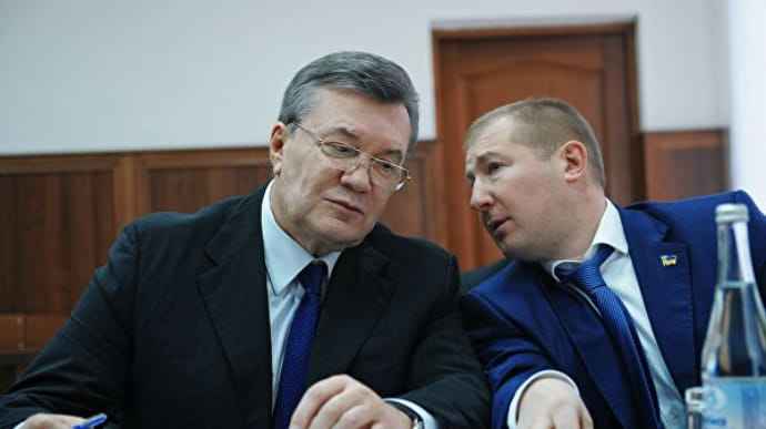 Янукович просится на заседание суда по делу Майдана
