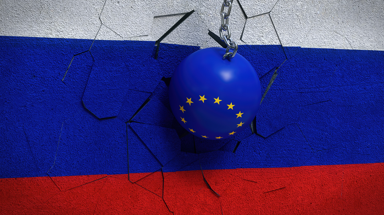 EU dismisses reports of discussions on easing sanctions against Russia as speculation