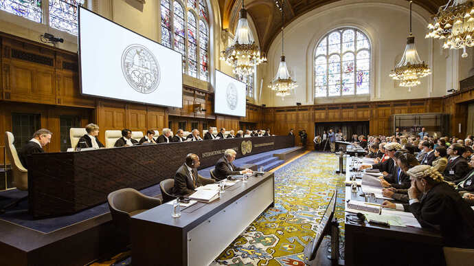 Нидерланды и Канада присоединились к иску Украины в суде ООН о геноциде со стороны РФ