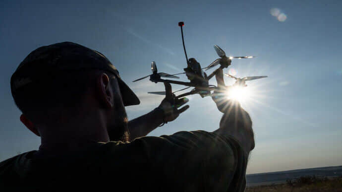 Ukrainian state concern masters production of FPV drones