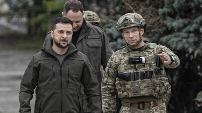 Zelenskyy hears report from Ukraine's Commander-in-Chief, recently returned from contact line
