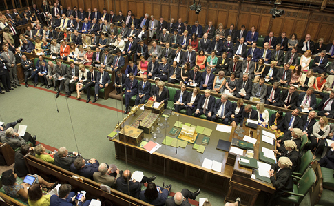 Парламент Британии проголосовал против второго референдума о Brexit