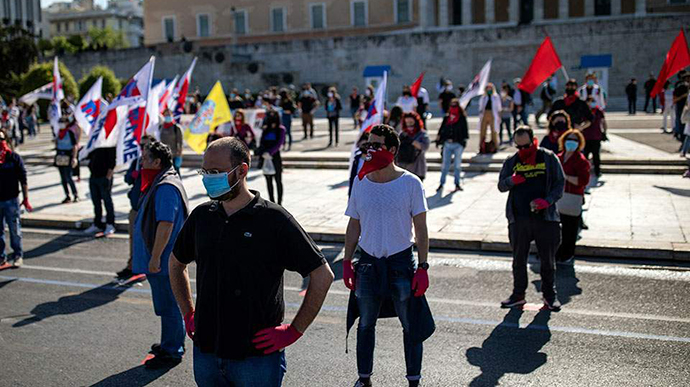 У Греції профспілки проводять мітинги у День праці з дотриманням дистанції