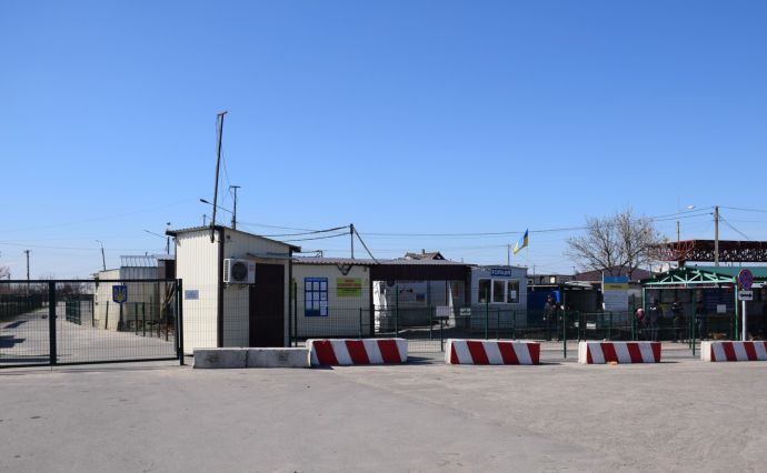 Штаб ООС объяснил, кто может въезжать на Донбасс и выезжать оттуда