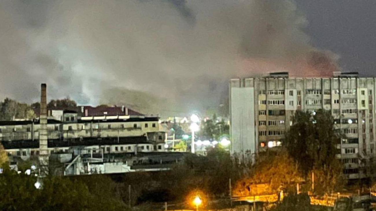 One of Russia's largest microelectronics manufacturers halts operations temporarily