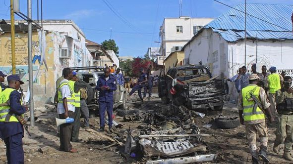 Теракт в Сомали: 18 погибших, десятки раненых