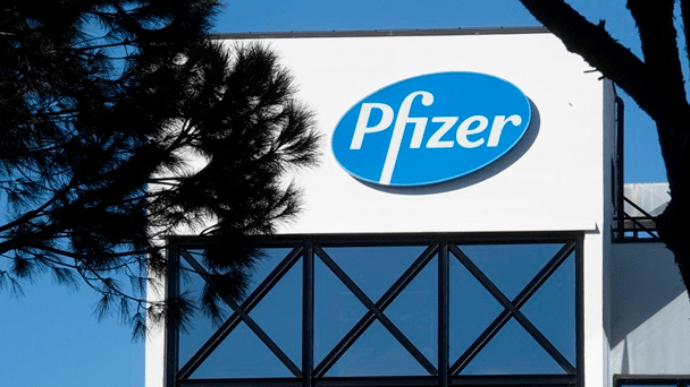 Вакцину Pfizer схвалили для підлітків в Європі