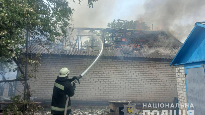 Росіяни зруйнували майже 100 цивільних об’єктів за добу на Донеччині
