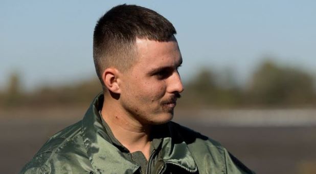Pilot with call sign Karaya, who navigated damaged jet away from Vinnytsia, becomes Hero of Ukraine