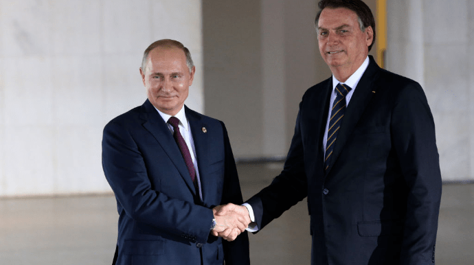 ЗМІ: США намагаються відмовити президента Бразилії Болсонару від візиту до Путіна