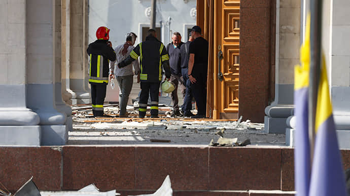 Ракетний удар по Чернігову: кількість постраждалих зросла до 117 людей, у місті оголосили жалобу
