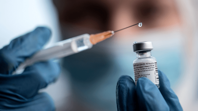 ЕС договорился с Pfizer о 4 миллионах дополнительных доз вакцины