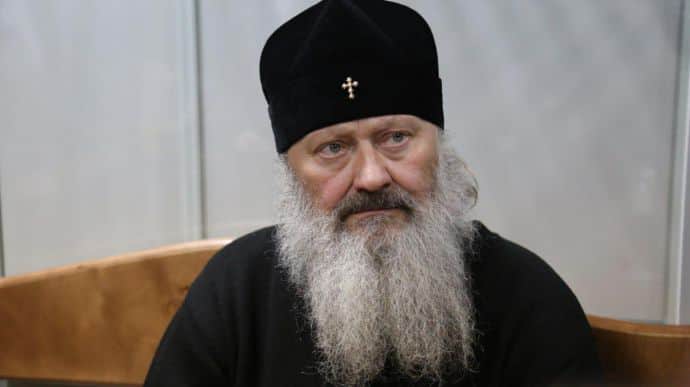 Лебідь під замком: суд продовжив цілодобовий домашній арешт митрополита УПЦ МП
