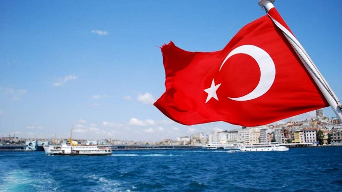 Турция ослабляет карантин