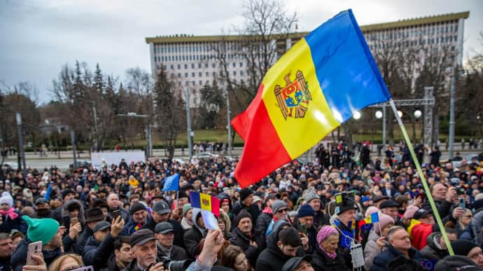 Молдова утверждает, что Россия направляет миллионы на то, чтобы помешать ее пути в ЕС