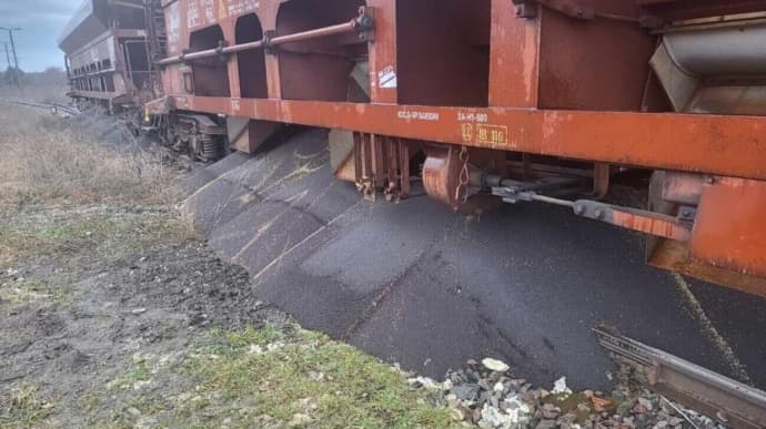 Grain cargo from Ukraine damaged again at the border with Poland