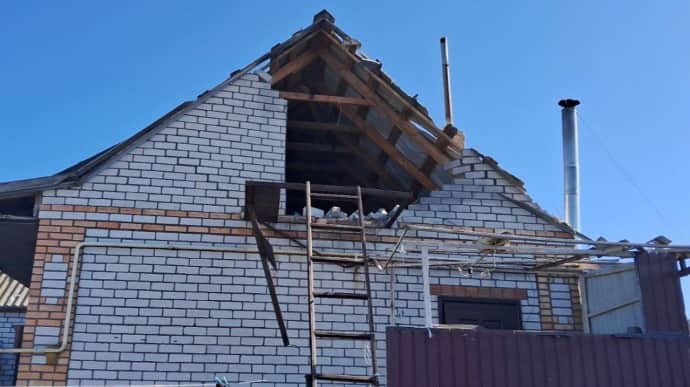 Civilian company, secondary school and houses damaged in Russian strikes on Nikopol district – photo