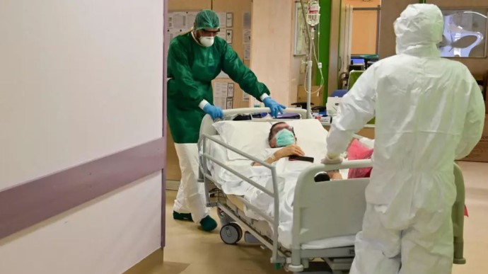 Коронавірус: в Україні завантаженість лікарень наближається до 70%