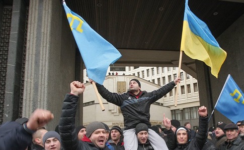 Митинг за целесность Украины в Симферополе 26 февраля