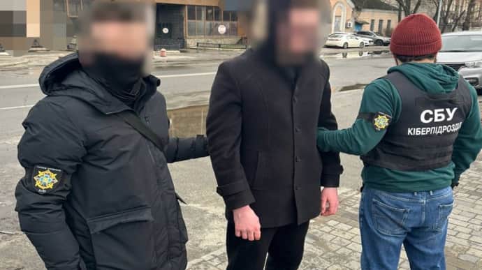 Разоблачен 18-летний киевлянин, который шпионил за украинскими самолетами и ПВО