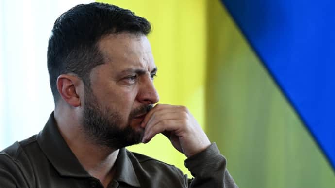 Zelenskyy says commander-in-chief prepares two plans for war depending on US aid