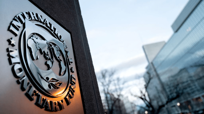 МВФ больше не считает дефолт в России маловероятным