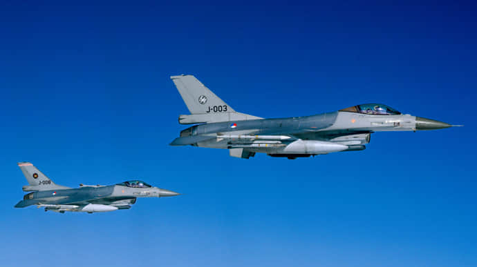 Netherlands announces where part of promised F-16s will go