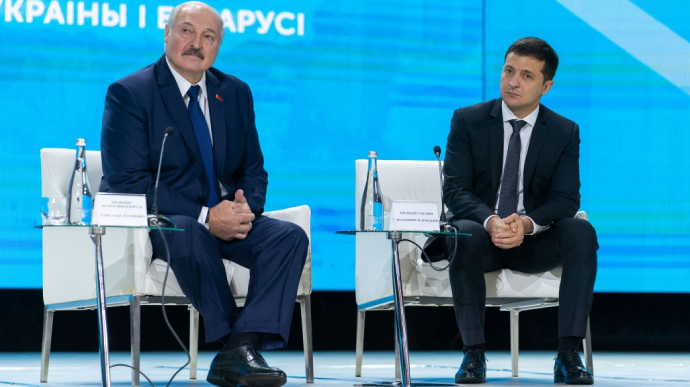 Зеленський відповів на звинувачення Лукашенка у підготовці бойовиків