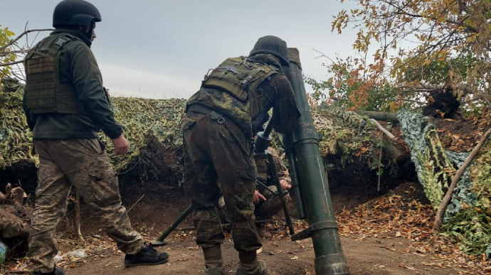 Ukrainian border guards destroy observation post with invaders