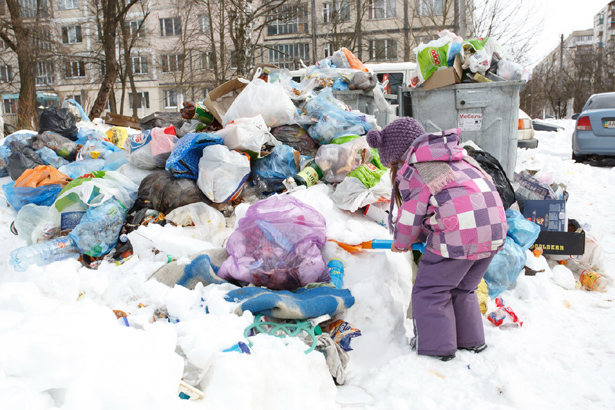 Киев, мусор не вывозят