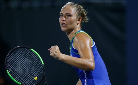 Украинская теннисистка пробилась в четвертьфинал WTA International