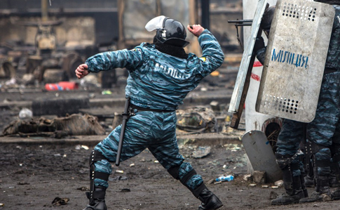 Взрыв в Киеве: экс-беркутовец бросил гранату в сотрудников СБУ и скрылся